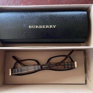 Vintage Burberry woman eyeglasses, light prescription